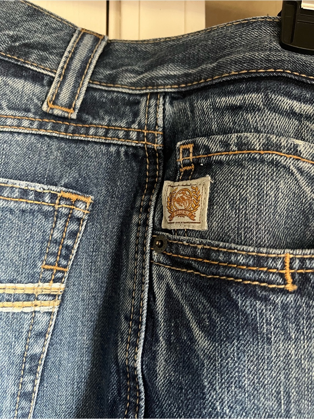 Cinch Men's Mid-Blue Straight Leg Jeans - Picture 2 of 4